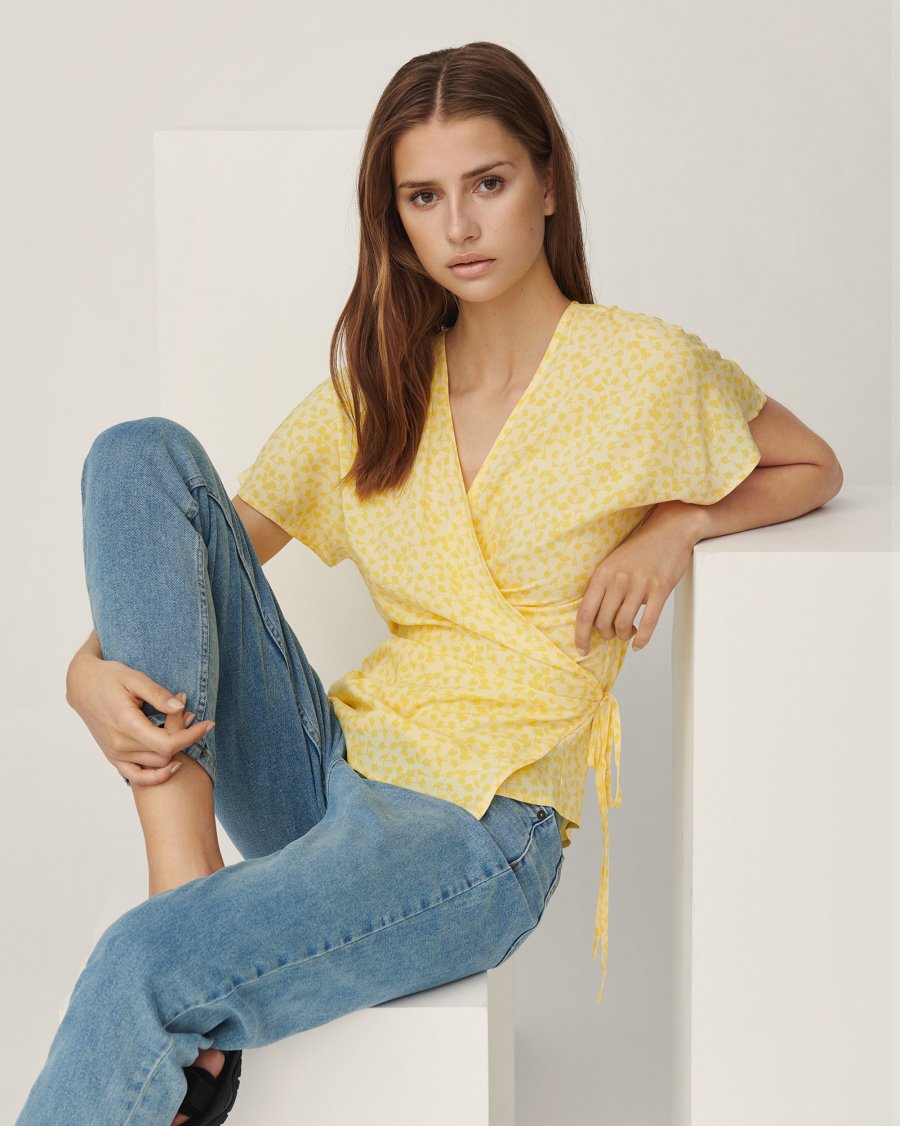 MSCH Copenhagen - Isalie Turid SS Wrap Top AOP