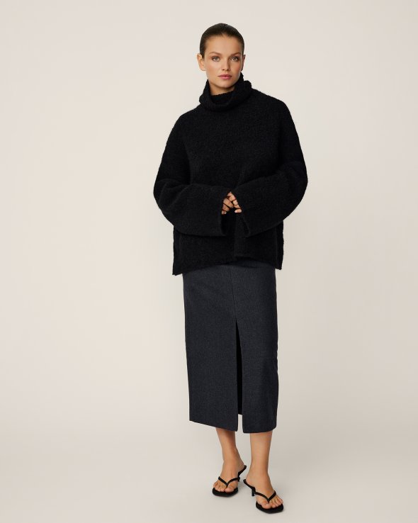 CHErica R Pullover