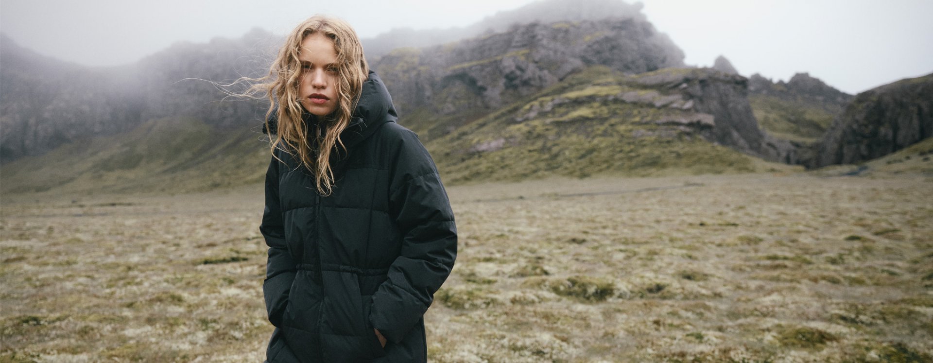 <h1 style="font-family: Nimbus Sans, Helvetica, Arial; text-align: center; font-size:300%; color:#ffffff;"><strong>OUTERWEAR</strong></h1>