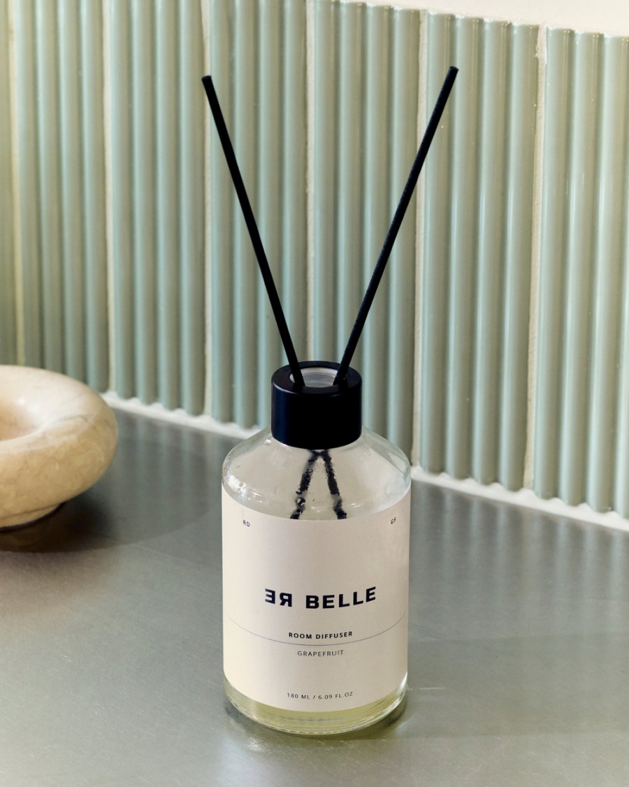 Rebelle Copenhagen - Room Diffuser Grapefruit Cedar 180 ml